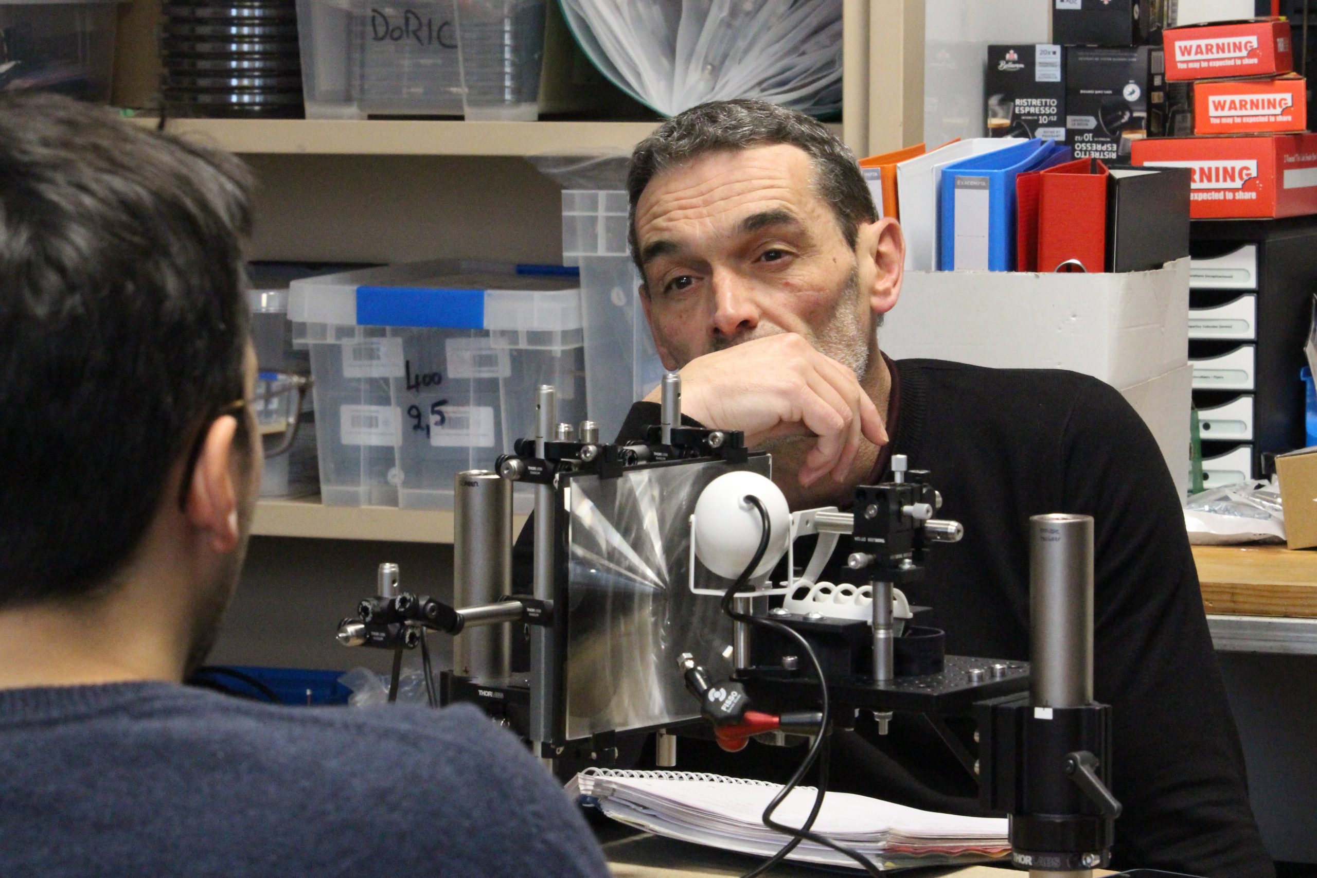 Spécialisé en électrophysiologie, optogénétique, et photométrique